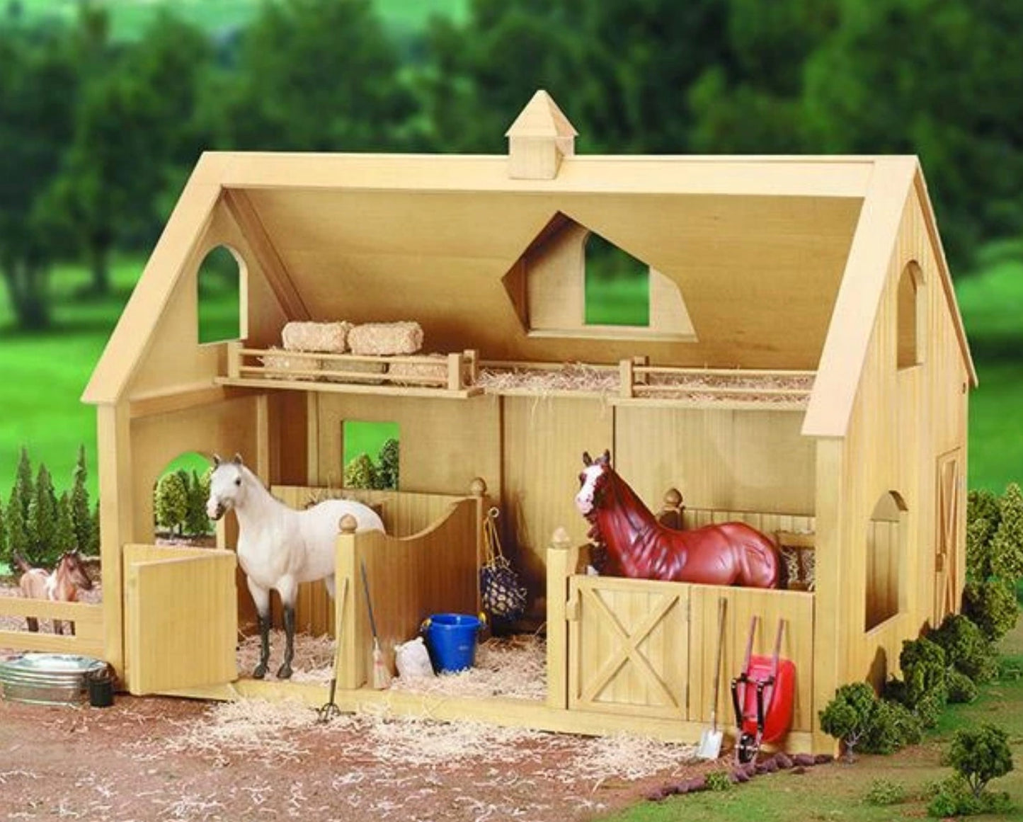  Traditional - Deluxe Wooden Barn With Cupola