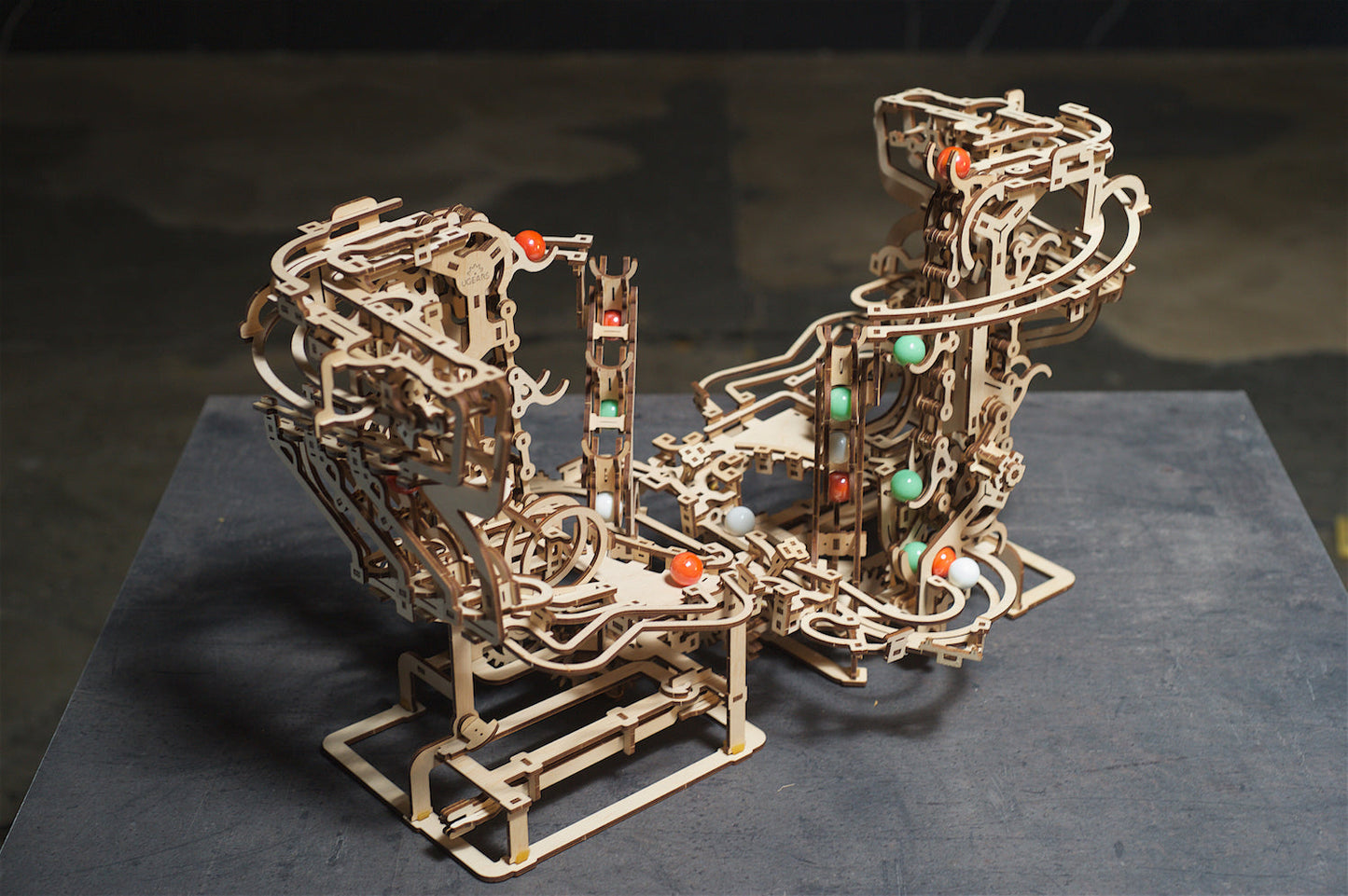  Ugears - Marble Run Chain Hoist Model Kit