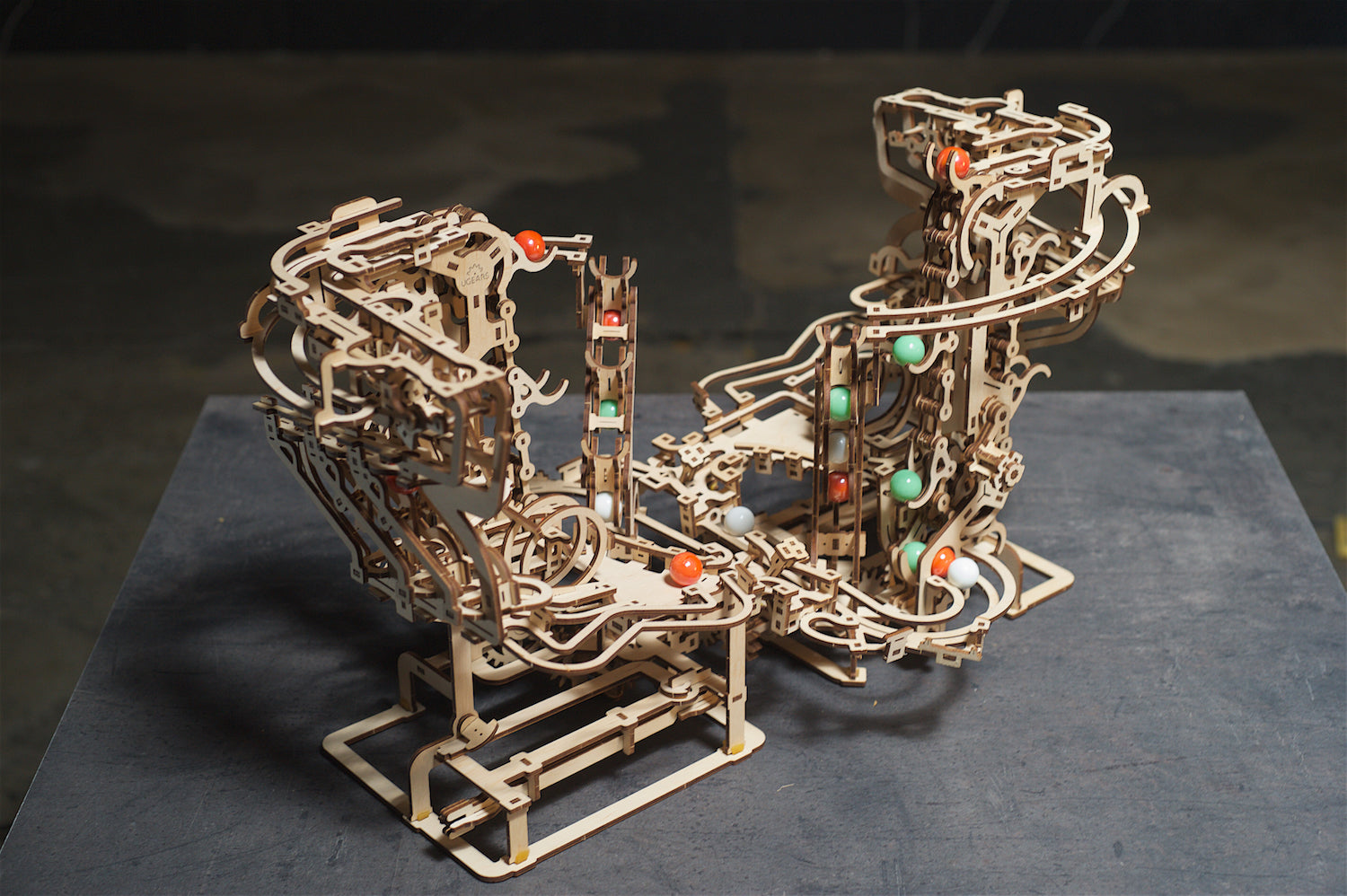  Ugears - Marble Run Chain Hoist Model Kit