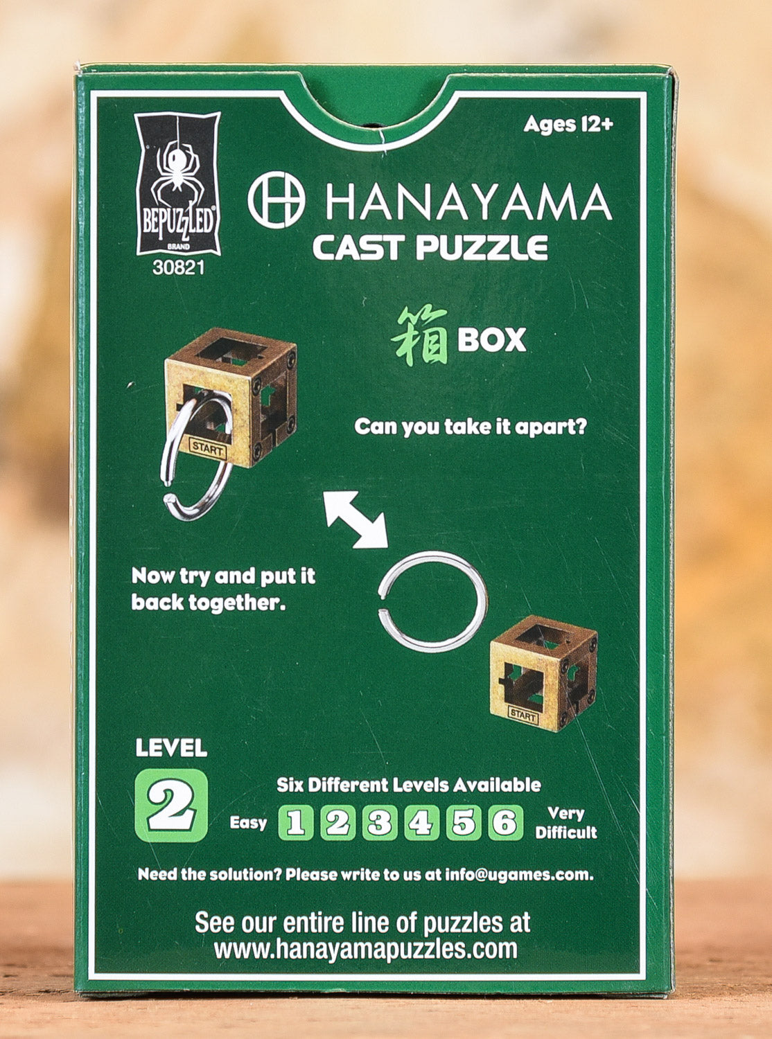  Hanayama Cast Puzzle - Level 2 - Box