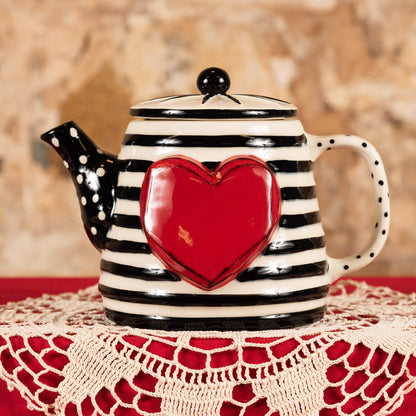  Striped Teapot With Heart