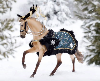  Highlander 2023 Holiday Horse (Retired)