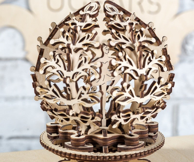  Ugears - Mechanical Flower Model Kit