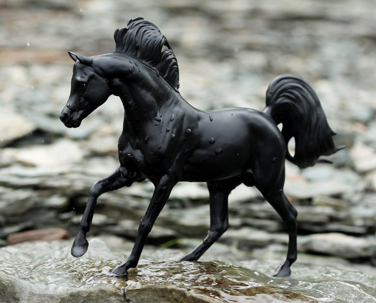  Classics - The Black Stallion Horse And Book Set